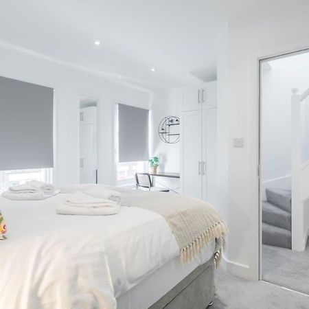 Refurbished High Spec Central Family Home CBG Exterior foto